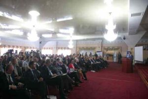 Valeriu Lazăr: Competitivitatea sporită ne va scoate din lumea a treia
