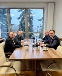Discuții moldo-române privind cooperarea în domeniul dezvoltării industriale