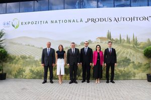 Peste 300 de companii promovează producția autohtonă la expoziția „Produs Autohton”